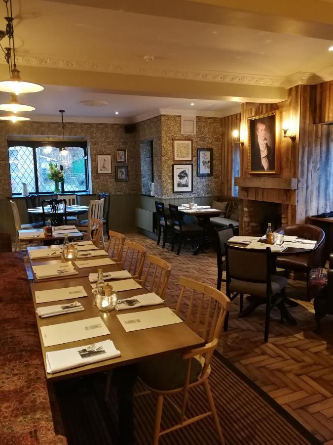 The Red Lion Hawkshaw Hotel Bury  Ngoại thất bức ảnh